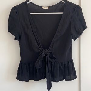 John Craft California- Black Tie Front Top